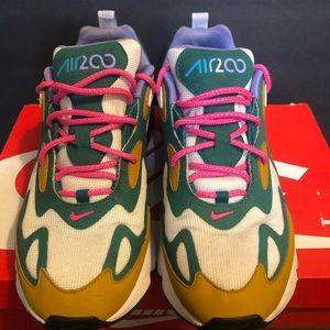 Women’s Nike Air Max 200